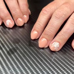 miia nail studio nails art rakennekynnet