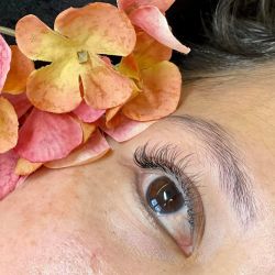 miia nail studio silmaripset